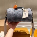Louis Vuitton Keepall Bandoulière 25 Monogram Canvas Washed Denim 24Cm M22762 - Image 2