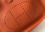 Hermes Clemence Evelyne Pm 25Cm Orange Feu - Image 5