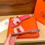 Hermes Oran Sandal Pink H231095Z C5350 - Image 6