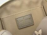 Louis Vuitton Cosmetic Pouch PM Creme 17Cm M45951 - Image 2