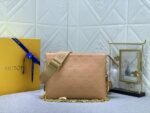 Louis Vuitton Coussin PM Monogram Leather Shoulder Bag Camel 26cm M57791 - Image 2