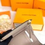 Louis Vuitton Victorine Wallet Beige 12Cm M81861 - Image 4