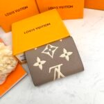 Louis Vuitton Victorine Wallet Beige 12Cm M81861 - Image 6