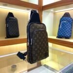 Louis Vuitton Avenue Slingbag Nm Monogram Macassar 31Cm M46327 - Image 9