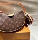 Louis Vuitton Croissant MM Monogram Canvas 25Cm M46828 - Image 4