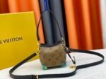Louis Vuitton Néo Purse Lv Charms Monogram Brown 15Cm M82885 - Image 4