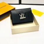 Louis Vuitton Twist Compact Wallet Black 12Cm M64414 - Image 4