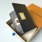Louis Vuitton Victorine On My Side Wallet Monogram Black 12Cm M82640 - Image 3