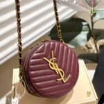 Saint Laurent Vinyle Round Camera Bag In Chevron Quilted Grain De Poudre Embossed Leather Red 18Cm - Image 4