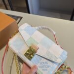 Louis Vuitton Pochette Métis East West Damier Canvas Light Blue 21cm - Image 5