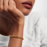 Louis Vuitton LV Crazy in Lock Bracelet Gold M00376 - Image 8