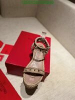 VALENTINO ROCKSTUD FLATFORM SANDAL IN BEIGE 2W2S0GI3BAEP45 - Image 2