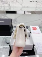 Chanel Classic Mini Flap Gold Hardware White 25Cm - Image 5