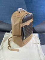 Louis Vuitton Outdoor Backpack 44Cm M12624 - Image 3