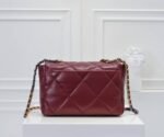 Chanel 19 Flap Bag Shiny Crumpled Leather Burgundy 22Cm - Image 3