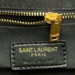 Saint Laurent Envelope Medium In Quilted Grain De Poudre Embossed Leather Bag Beige 24Cm 600185BOW912721 - Image 5