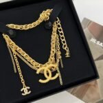 Chanel Cc Necklace Gold - Image 6