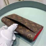 Louis Vuitton Sarah Wallet Monogram Canvas Coquelicot Red 19Cm M62236 - Image 3