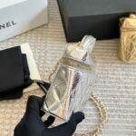 Chanel Vanity Case With Chain Metallic Silver 20Cm - Image 5