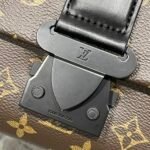 Louis Vuitton S Cape Messenger Monogram Brown 28Cm - Image 4